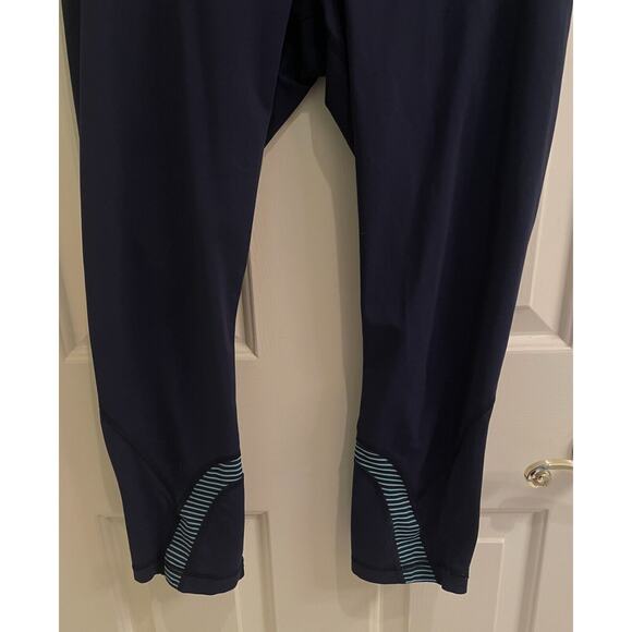 Lululemon Run Inspire Crop II Sz 6 Inkwell Pow Stripe Split Pea Power Luxtreme - Picture 3 of 10
